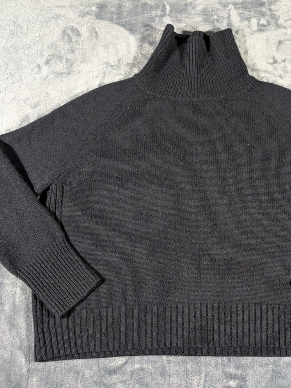 Nili Lotan Cashmere Turtleneck Laine Sweater Women M Black Minimalist Luxury